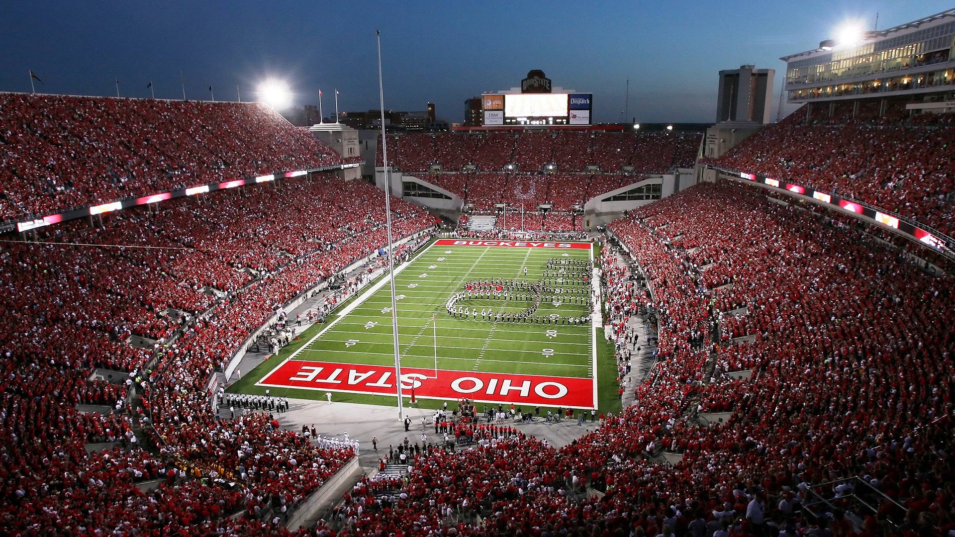 “英超豪门鏖战，迎来收官决战关键时刻”，英超豪门降级